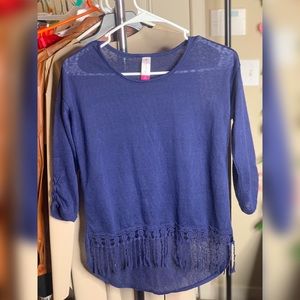 No Boundaries Medium Navy Sweater Top